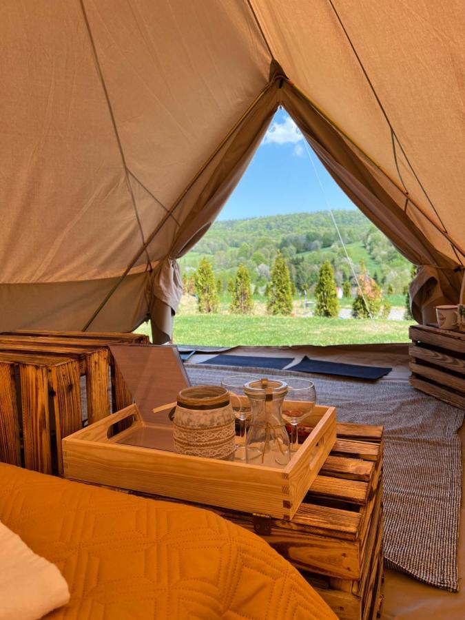 Glamping Bieszczady Z Jacuzzi I Basenem 호텔 솔리나 외부 사진